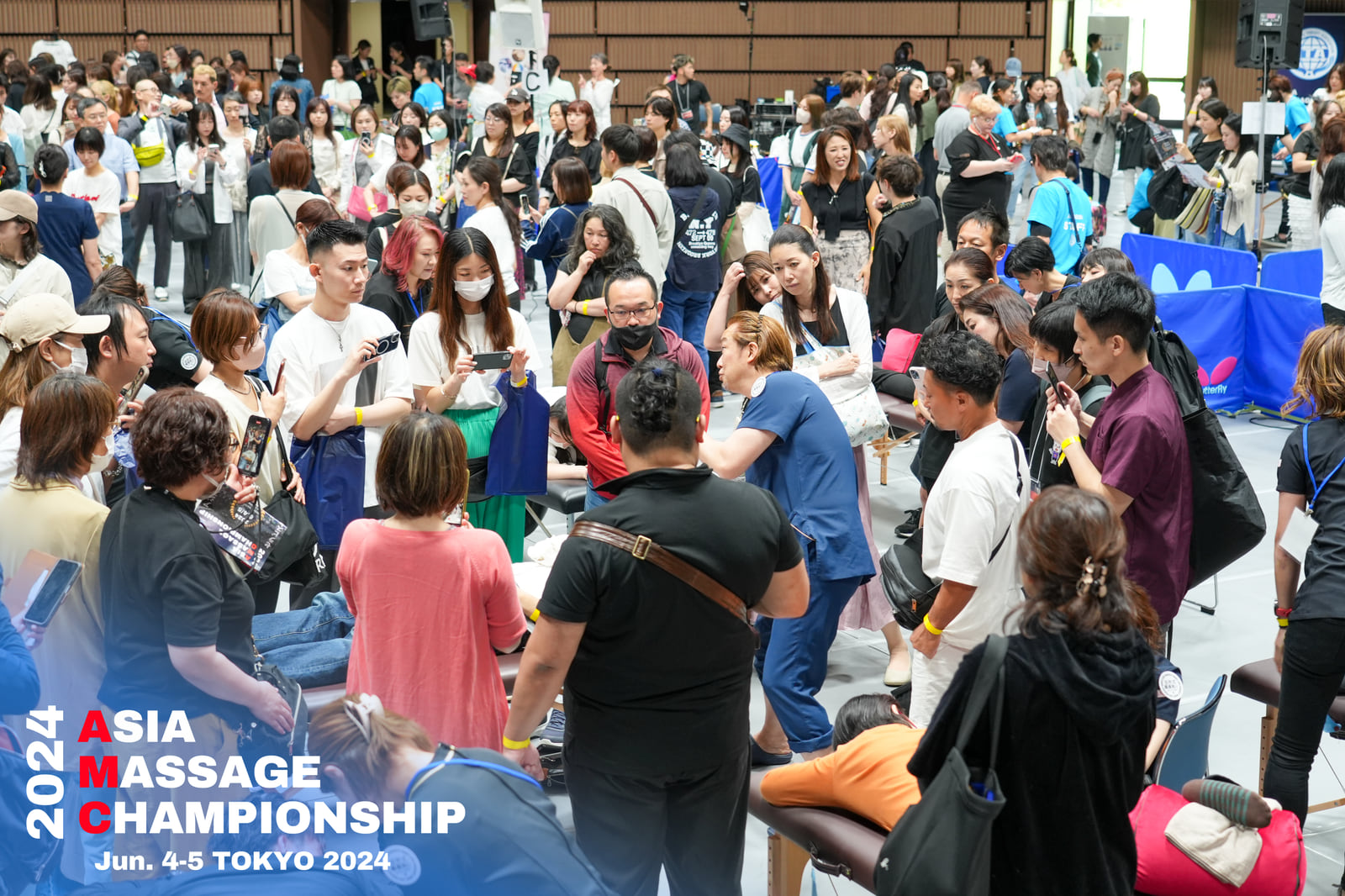 Crowds of visitors at the AMC 2024 exhibition and experience area